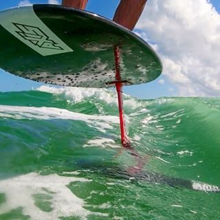 We've been exploring the freedom of the foil more than ever this season. Foiling the wake of the boat was a start and then we got so lucky one day to do some tow in foilsurfing on some very rare but beautiful waves. Can't wait to play more. 
#kitefoil #wakefoil #wingfoil #foilsurf 
#axisfoils #carbontray #axis100 #vividalifestyle